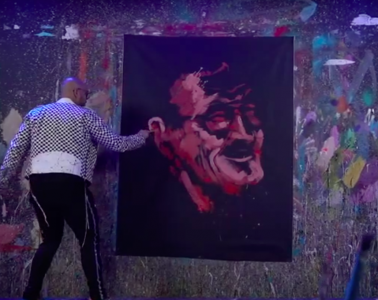 David Garibaldi paints a portrait of Stan Lee live